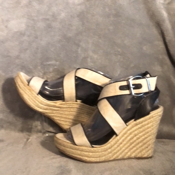 Jessica Simpson Linen Criss Cross Platform Wedges - Picture 8 of 15